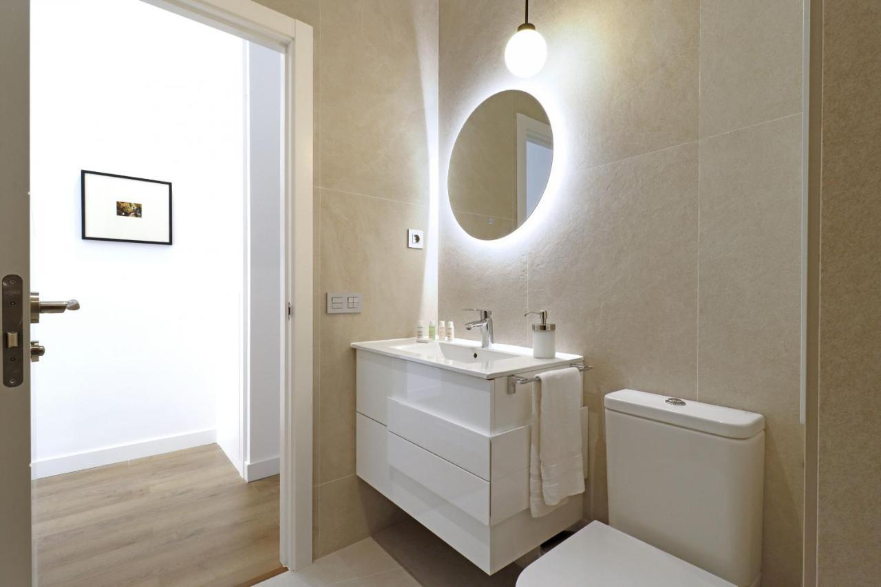 Reina Sofia Boutique II Apartment Мадрид Екстериор снимка