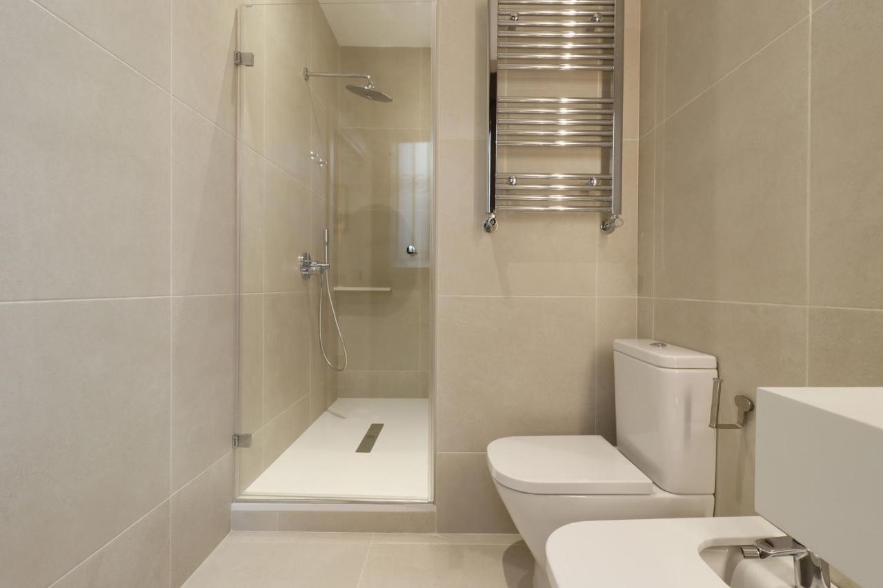 Reina Sofia Boutique II Apartment Мадрид Екстериор снимка